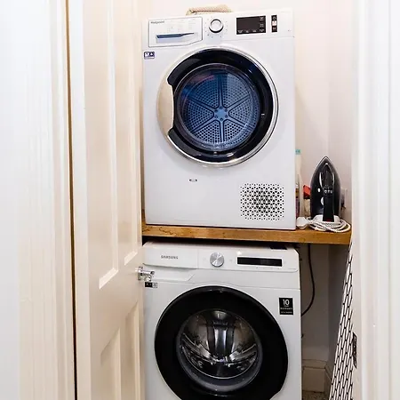 Appartement Harbour, 2 Bedroom Townhouse With Parking *