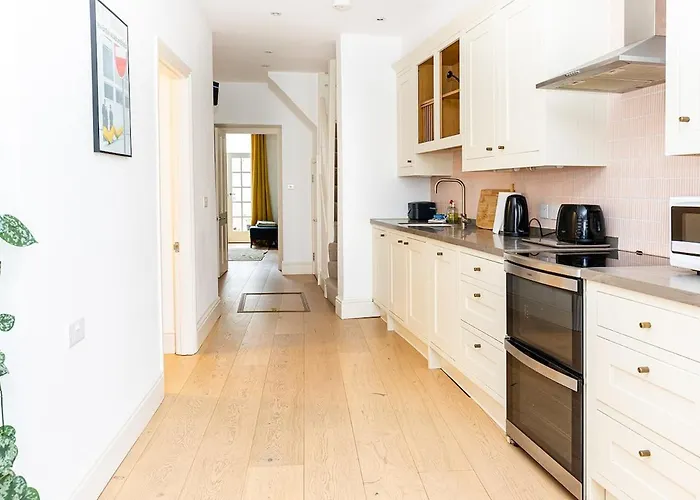 Harbour, 2 Bedroom Townhouse With Parking Lejlighed Bristol