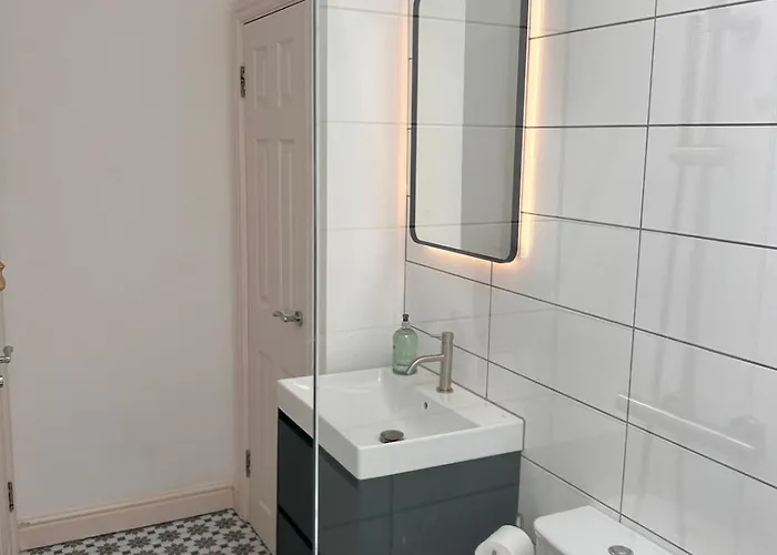 Harbour, 2 Bedroom Townhouse With Parking Lejlighed